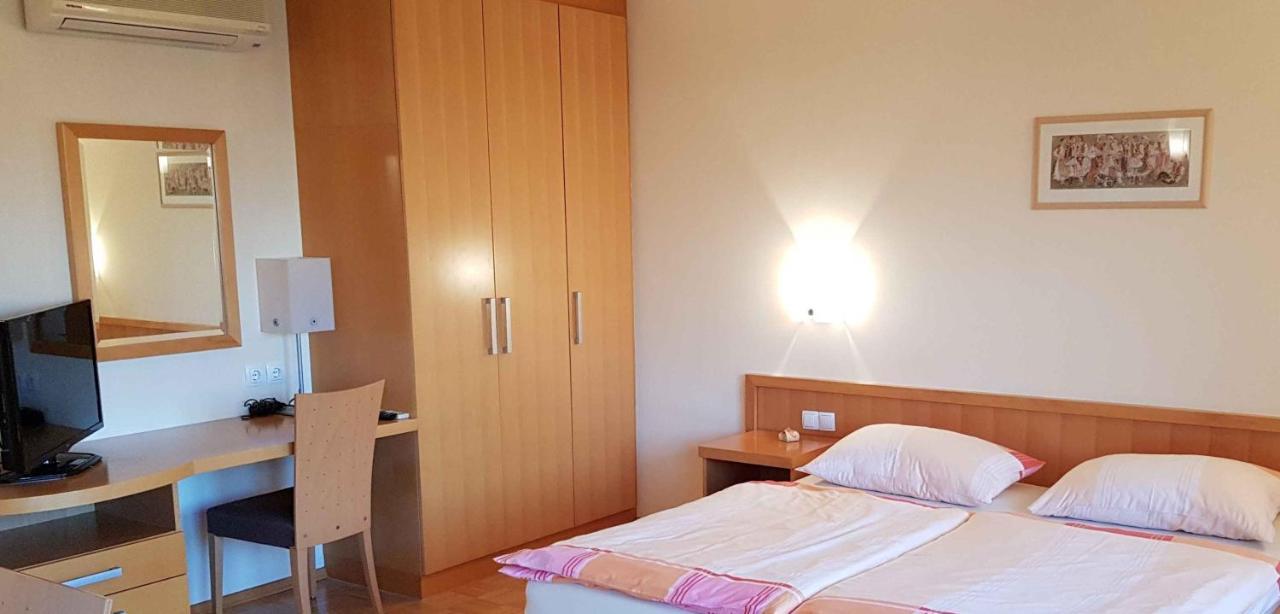 Apartments Ad Раденци Экстерьер фото